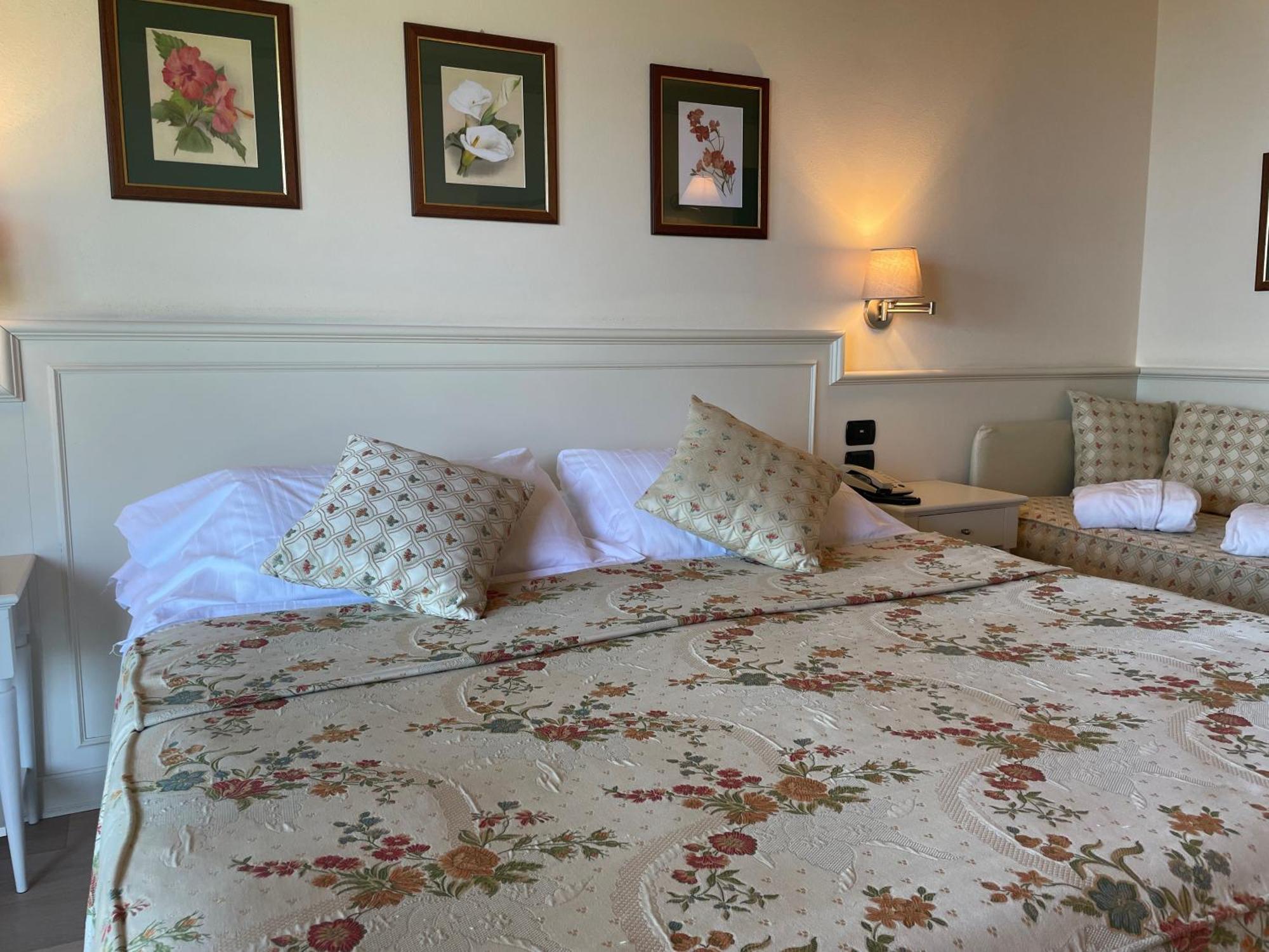 Romantik Hotel Relais Mirabella Iseo Esterno foto