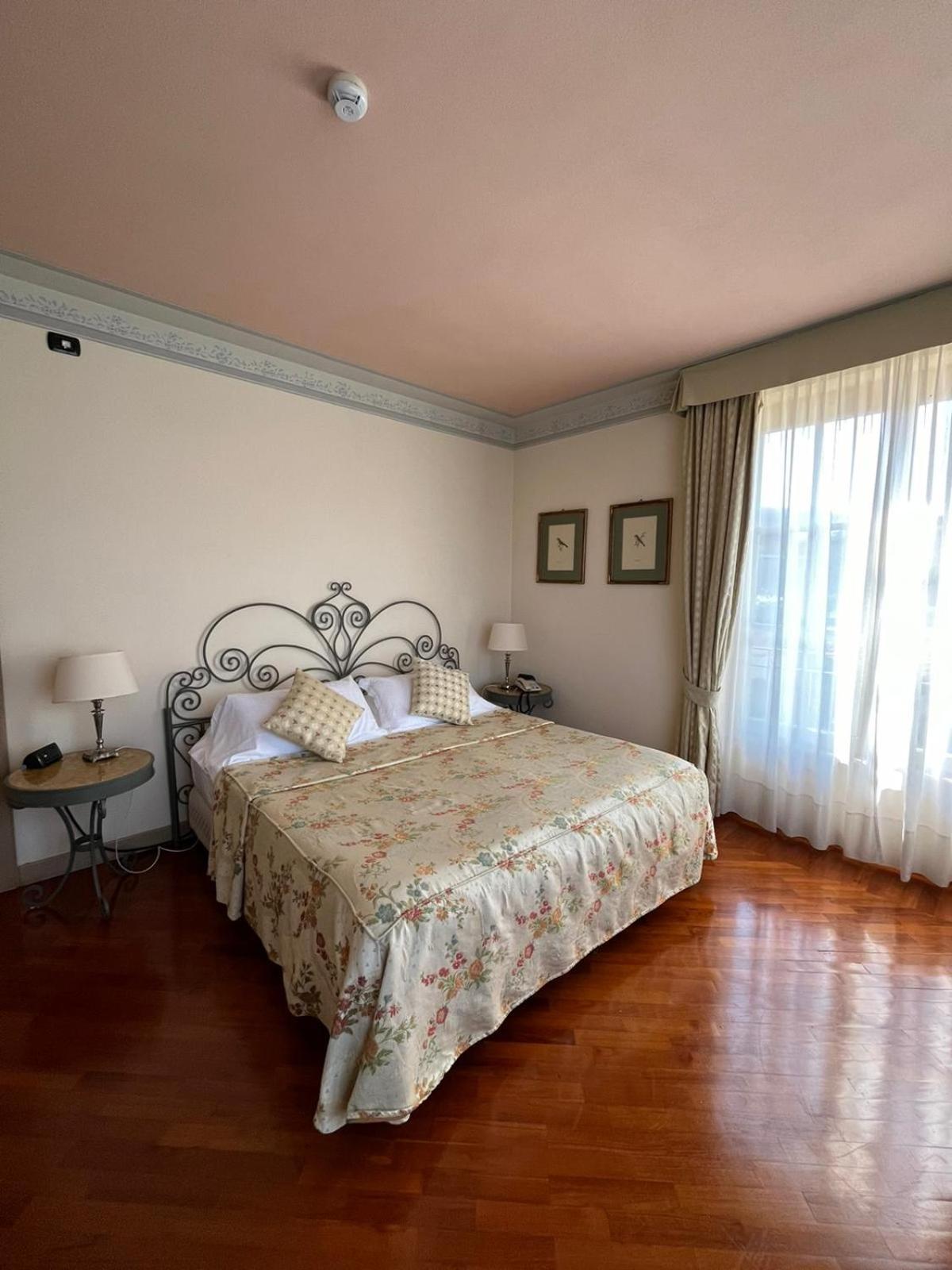 Romantik Hotel Relais Mirabella Iseo Esterno foto