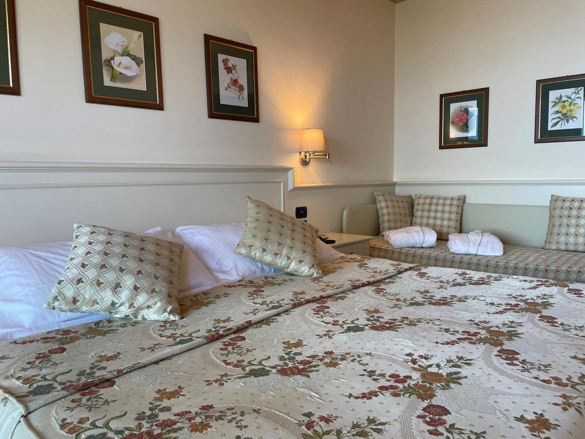 Romantik Hotel Relais Mirabella Iseo Esterno foto