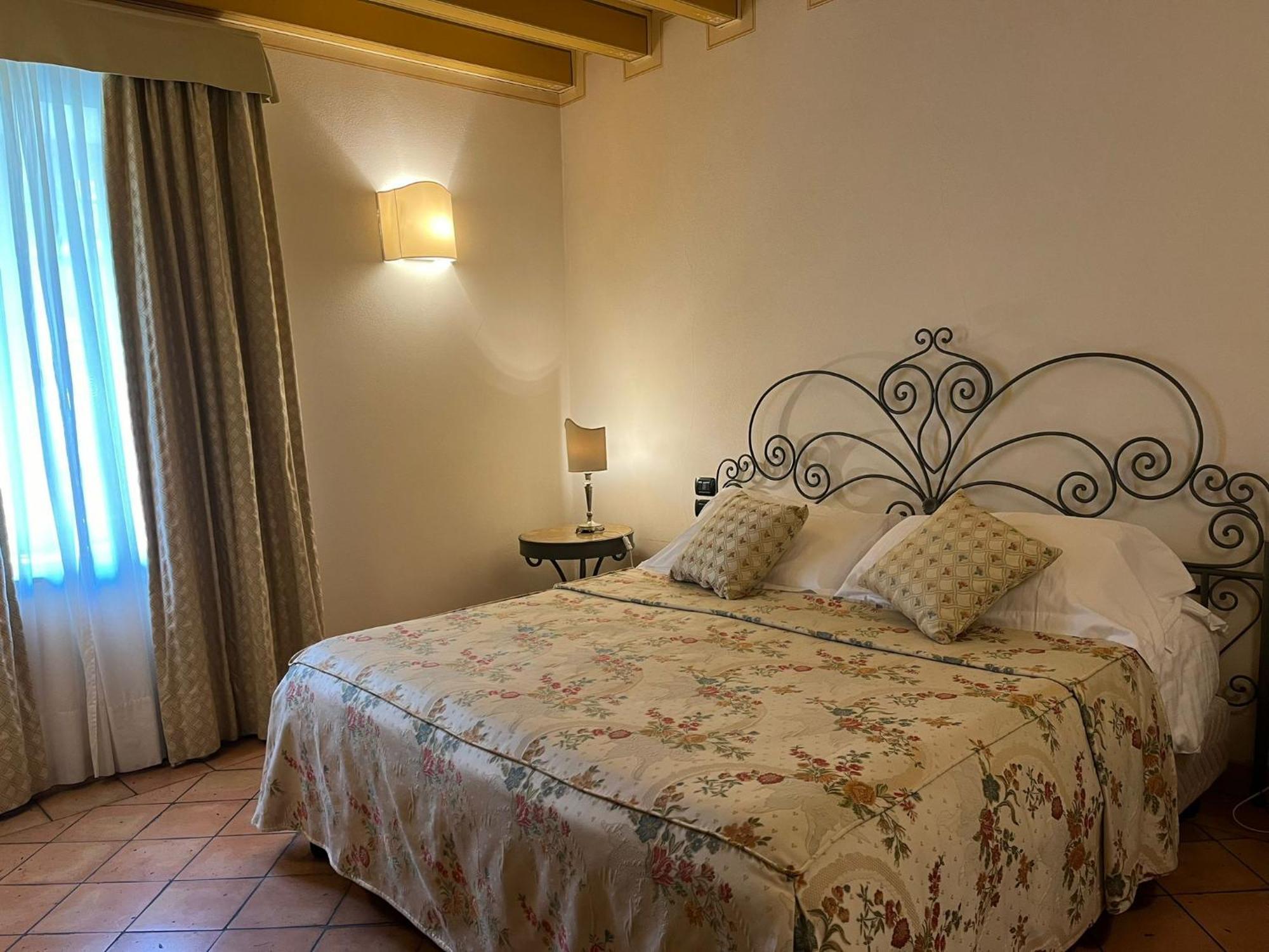 Romantik Hotel Relais Mirabella Iseo Esterno foto