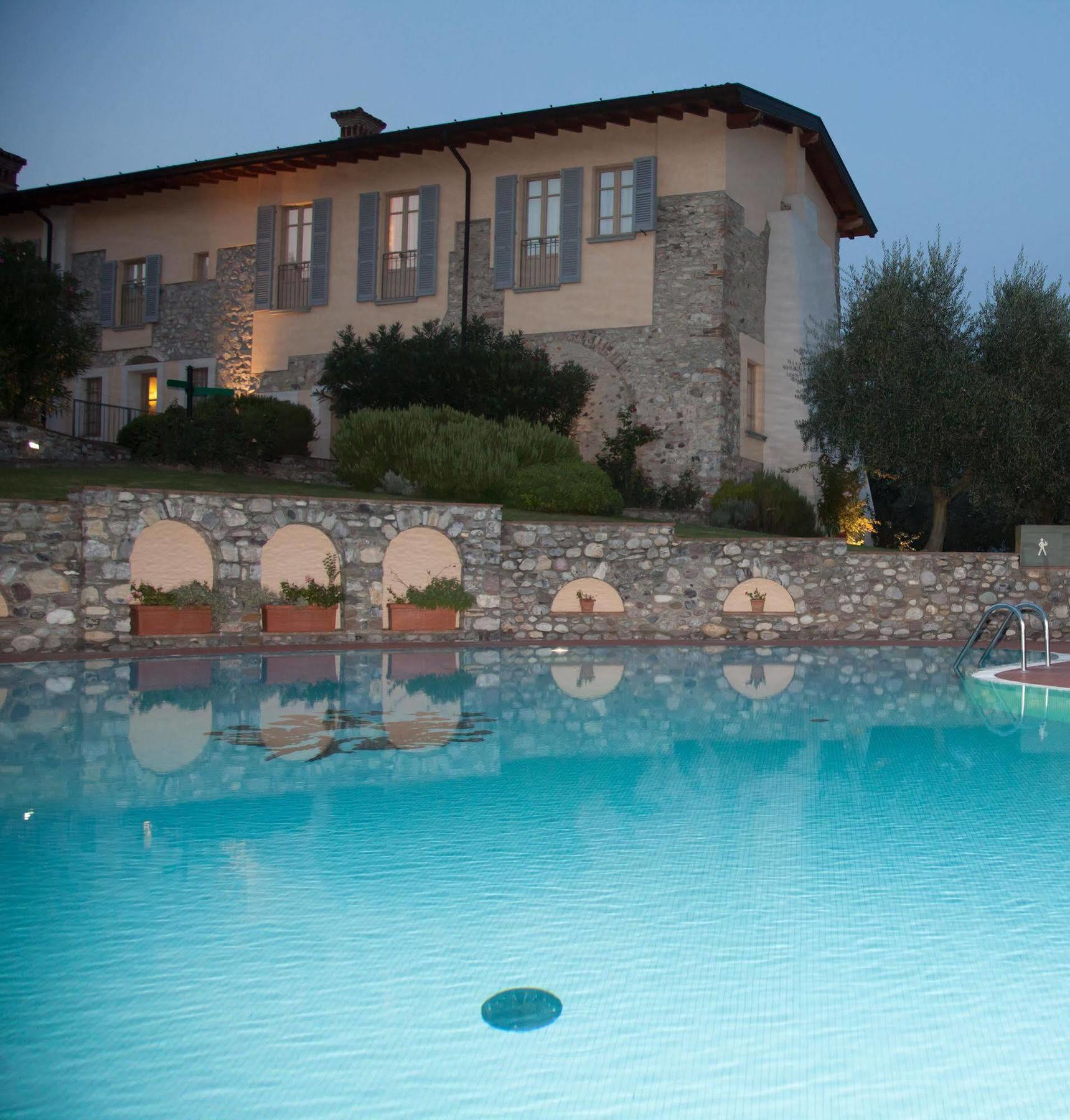 Romantik Hotel Relais Mirabella Iseo Esterno foto